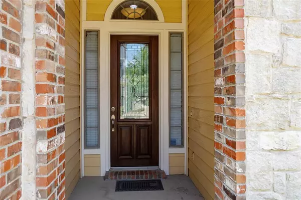 Euless, TX 76039,807 Little Cub Way