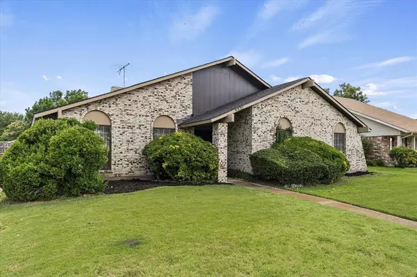 Garland, TX 75043,5321 Barcelona Drive