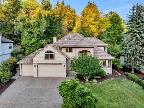 8910 SW LANCELOT LN, Portland, OR 97219