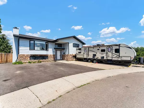 16 Iris CT SE, Medicine Hat, AB T1B2S1