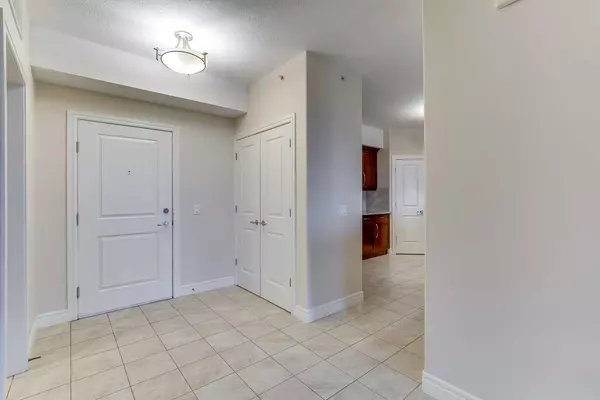 Calgary, AB T2Y 0L1,2330 Fish Creek BLVD Southwest #2322