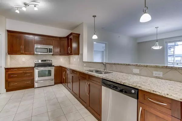 Calgary, AB T2Y 0L1,2330 Fish Creek BLVD Southwest #2322