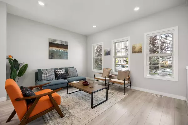Calgary, AB T3P 1M2,1209 Carrington BLVD Northwest