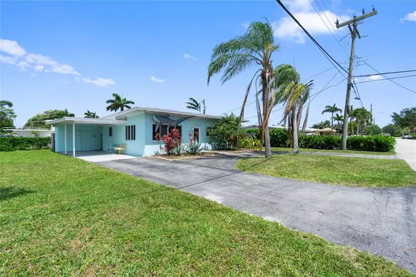 Pompano Beach, FL 33062,2215 SE 10th St