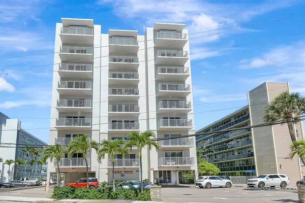 Fort Lauderdale, FL 33304,95 N Birch Rd #401