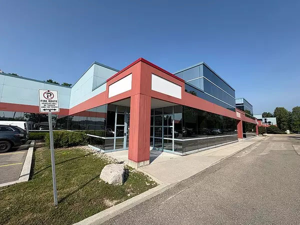 100 Leek CRES #9, Richmond Hill, ON L4B 3E6