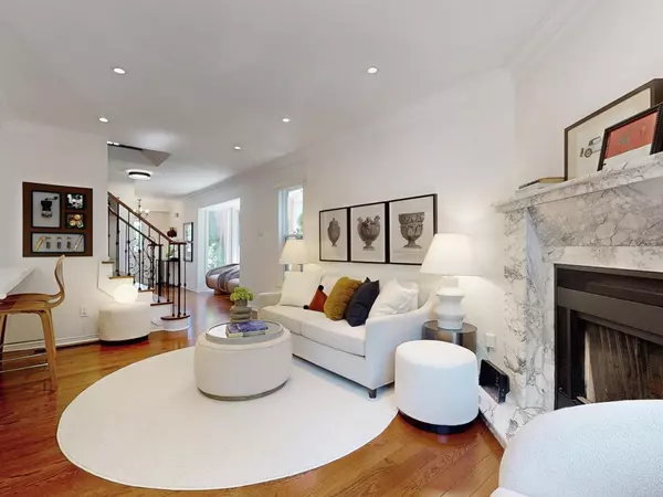 Richmond Hill, ON L4B 1N3,56 Queensmill CT