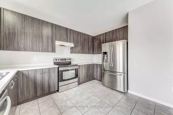 Innisfil, ON L9S 0E1,1447 Bassingthwaite CT
