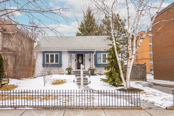 9 Mohawk AVE #Lower, Mississauga, ON L5G 3R5