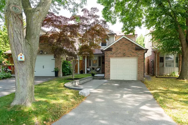Mississauga, ON L5H 4A8,908 Sweetwater CRES