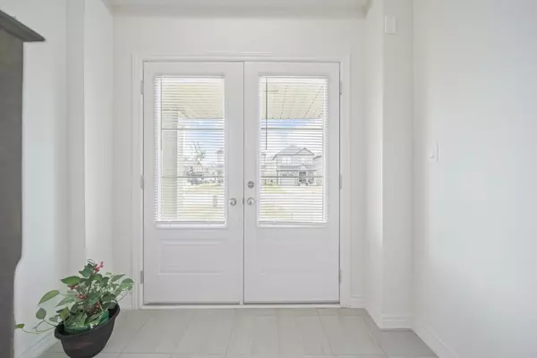 Welland, ON L3B 0J4,44 Cottonwood CRES