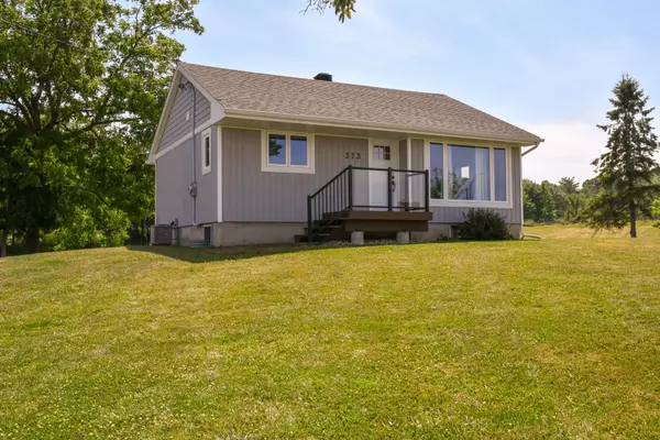 Front Of Leeds & Seeleys Bay, ON K7R 3K6,373 Highway 2 RD