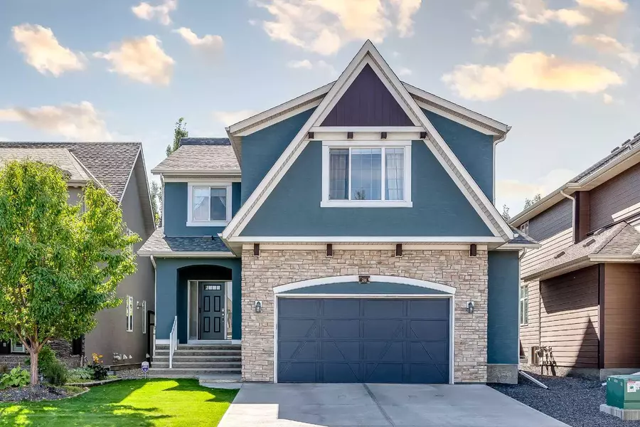 216 Mahogany Bay SE, Calgary, AB T3M 0Y1