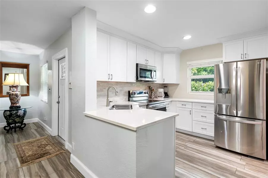 254 NW 2nd Way, Deerfield Beach, FL 33441