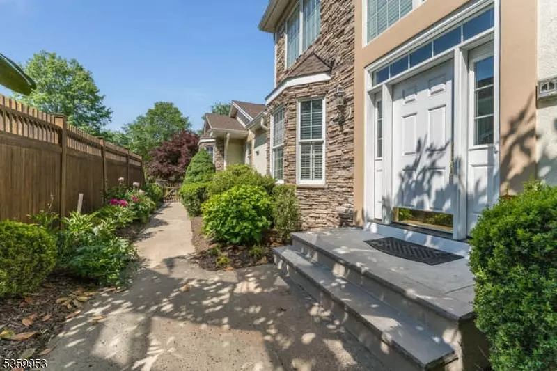 Chester Twp., NJ 07930,34 Wyckoff Way