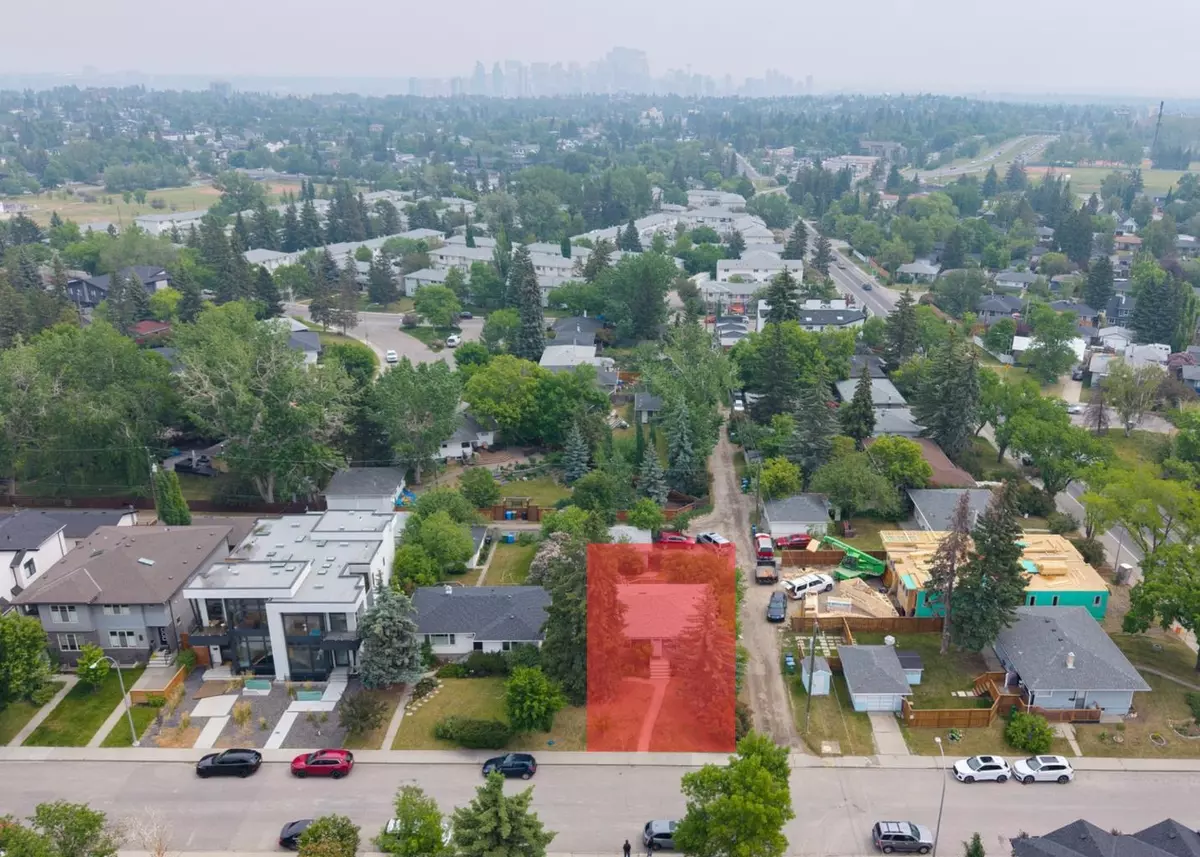 Calgary, AB T3E 4S2,3234 Kinsale RD SW