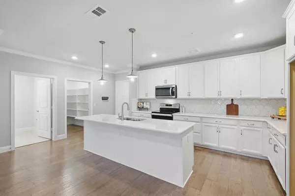 Farmers Branch, TX 75234,1735 Wittington Place #3308
