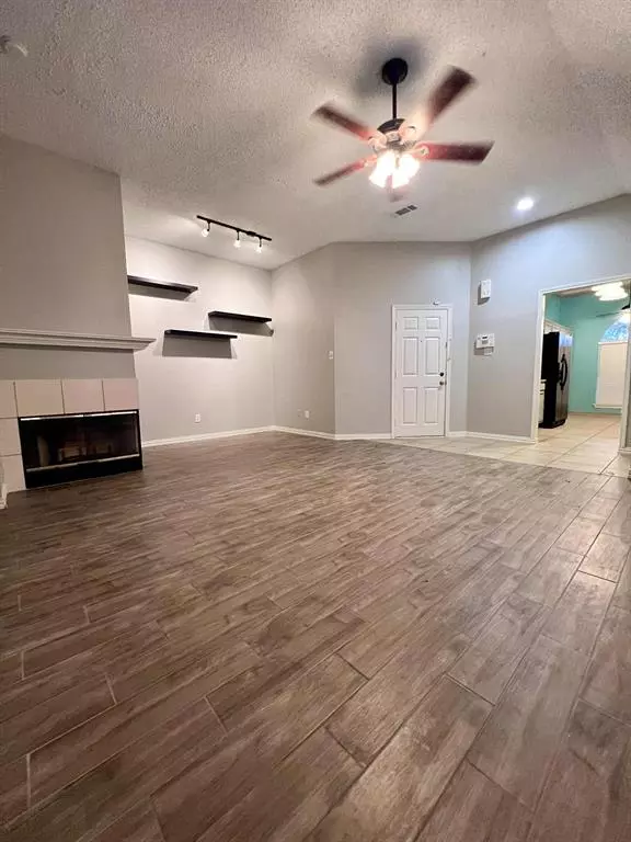 Lewisville, TX 75067,943 Azalia Drive