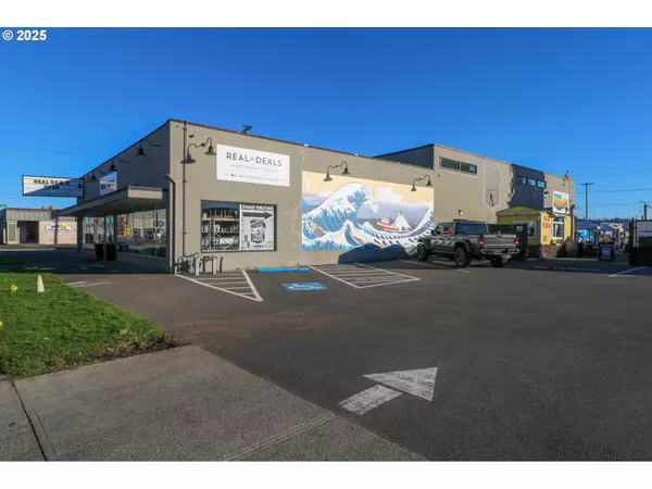 Coos Bay, OR 97420,775 N FRONT ST