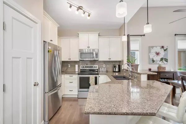 Lacombe, AB T4L0G3,4920 Beardsley AVE