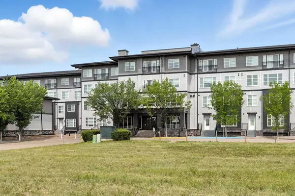 2660 22 ST #5322, Red Deer, AB T4R0K1