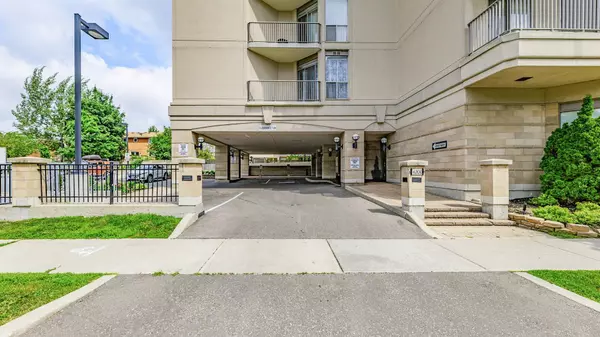 Toronto C06, ON M3H 6C7,4200 Bathurst ST #707