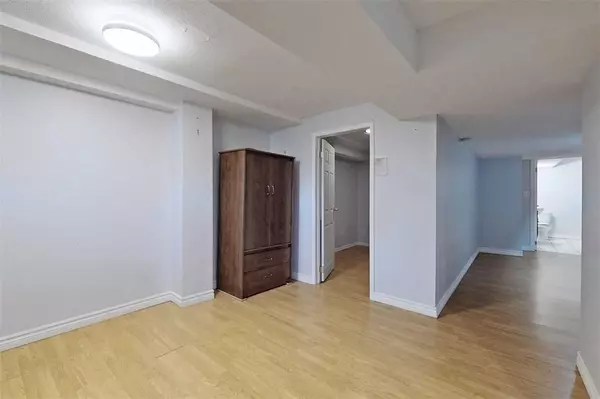 Toronto E07, ON M1S 5W1,435 Middlefield RD #5 Basement
