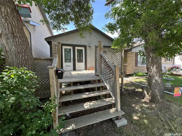 2244 Wascana STREET, Regina, SK S4T 4K2
