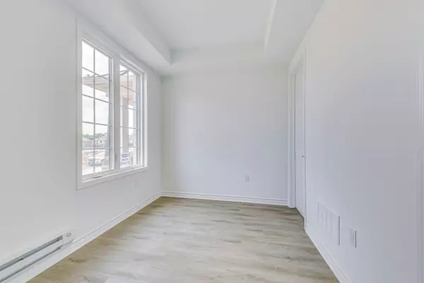 Oakville, ON L6H 7Y3,3050 Merrick RD