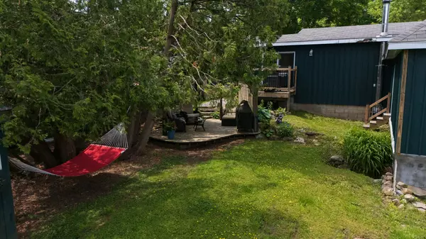 Georgian Bay, ON P0C 1H0,296 High ST