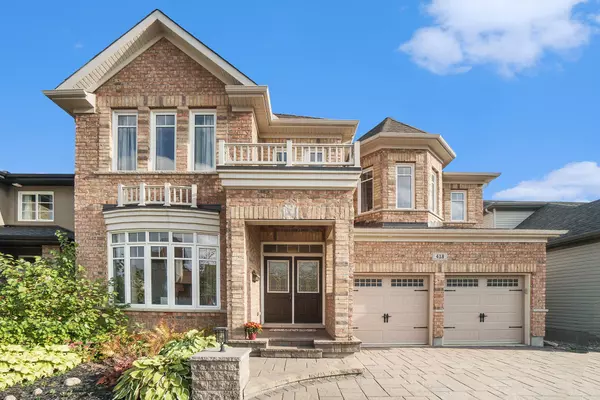 418 Cavesson ST, Kanata, ON K2V 0A8