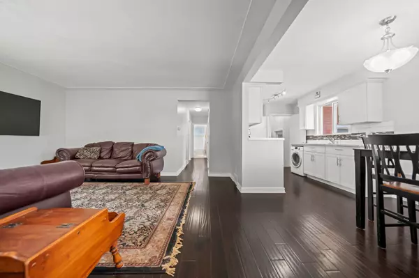 Cambridge, ON N3H 2S4,1679 Holley CRES