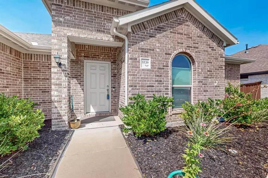 5539 Huffines Boulevard, Royse City, TX 75189