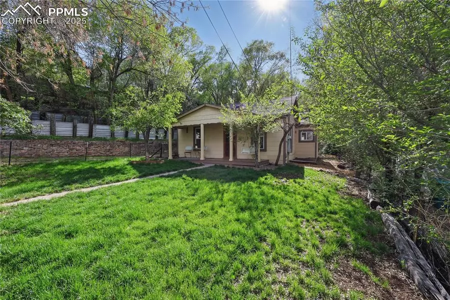 1416 Ivy PL, Colorado Springs, CO 80905