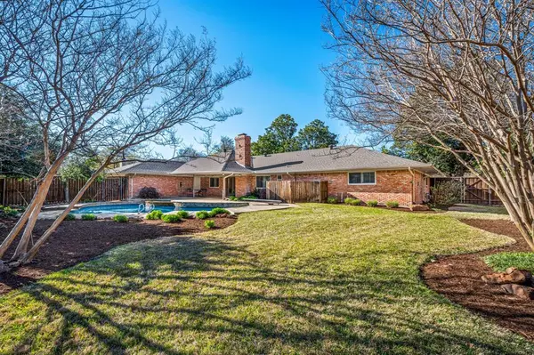 Dallas, TX 75244,4148 Myerwood Lane