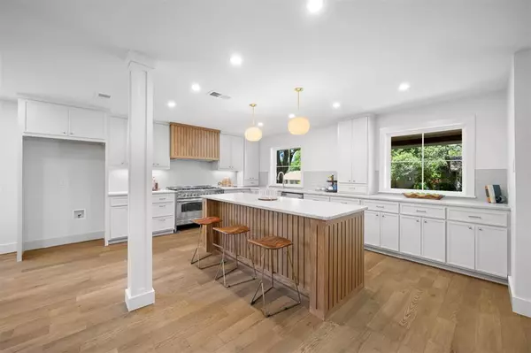 Dallas, TX 75238,9540 Covemeadow Drive
