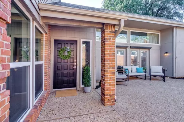 Dallas, TX 75240,6735 Northcreek Lane