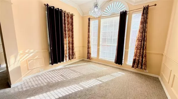 Irving, TX 75063,9312 Vista Circle