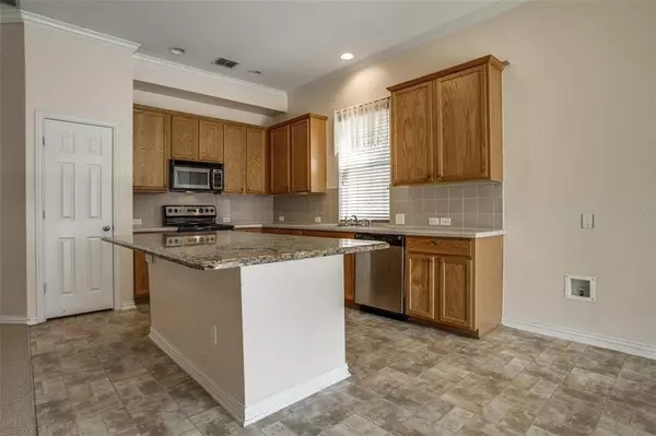 Little Elm, TX 75068,1420 Canary Drive