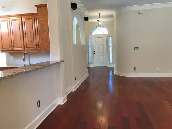 Plano, TX 75025,9016 Roundbluff Road