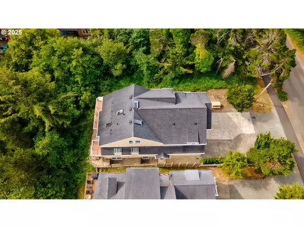 Manzanita, OR 97130,34809 NECARNEY BLVD