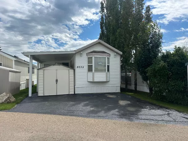 Rural Red Deer County, AB T0M1R0,25054 South Pine Lake RD #2035