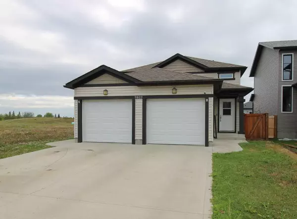 9809 89A ST, Grande Prairie, AB T8X 0R2