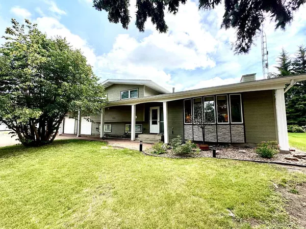 4919 54 ST, Innisfree, AB T0B 2G0