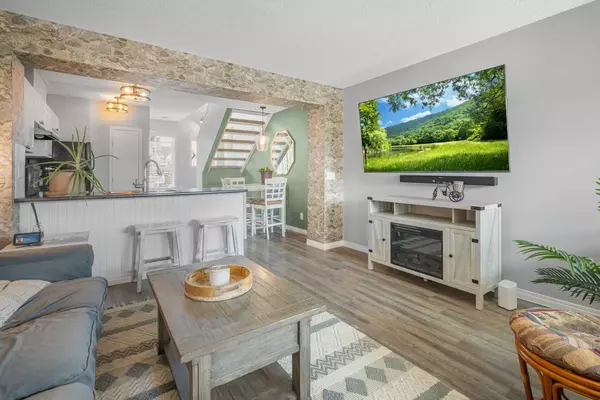 45 New Brighton GDNS Southeast, Calgary, AB T2Z 0A4