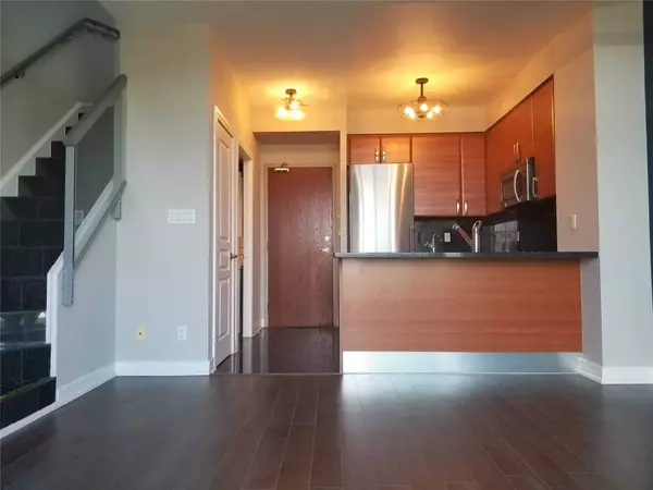 Toronto C14, ON M2N 7J1,1 Avondale AVE #906