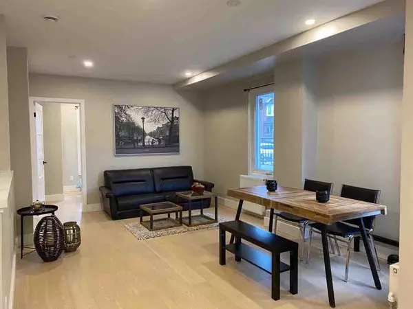 37 Somerset AVE #1, Toronto C02, ON M6H 2R3