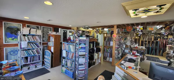 Pickering, ON L1W 3X3,860 Brock RD #3