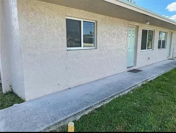 Hollywood, FL 33023,6513 SW 18th St