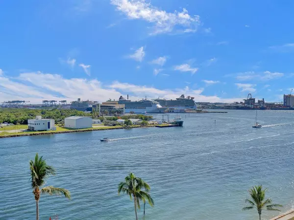 Fort Lauderdale, FL 33316,2100 S Ocean Dr #9L
